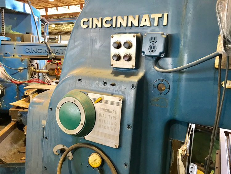 CINCINNATI Vertical Milling Machine | Milling Machines | Belmont